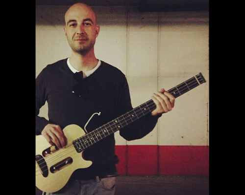Alex-Gaspar-TBG-Traveler Guitar®