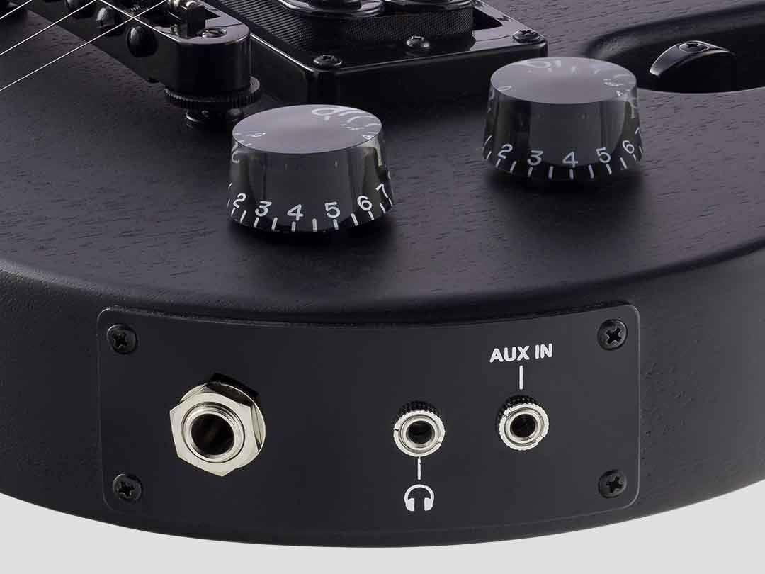 EG-1B-preamp-Traveler Guitar®