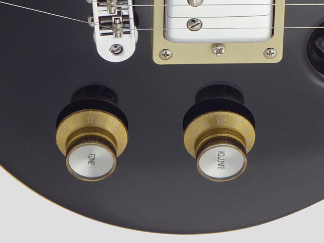 EG-1D_Controls_feature_callout-Traveler Guitar®