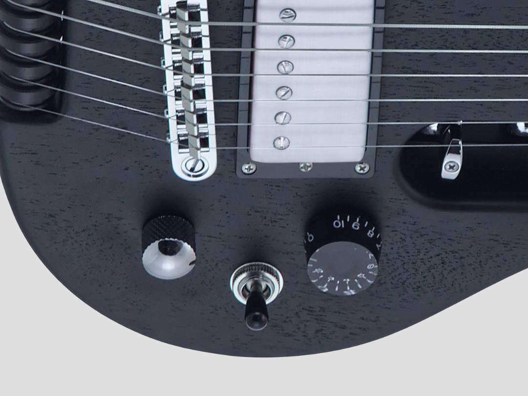 EG1M_BKM_control_feature_callout-Traveler Guitar®