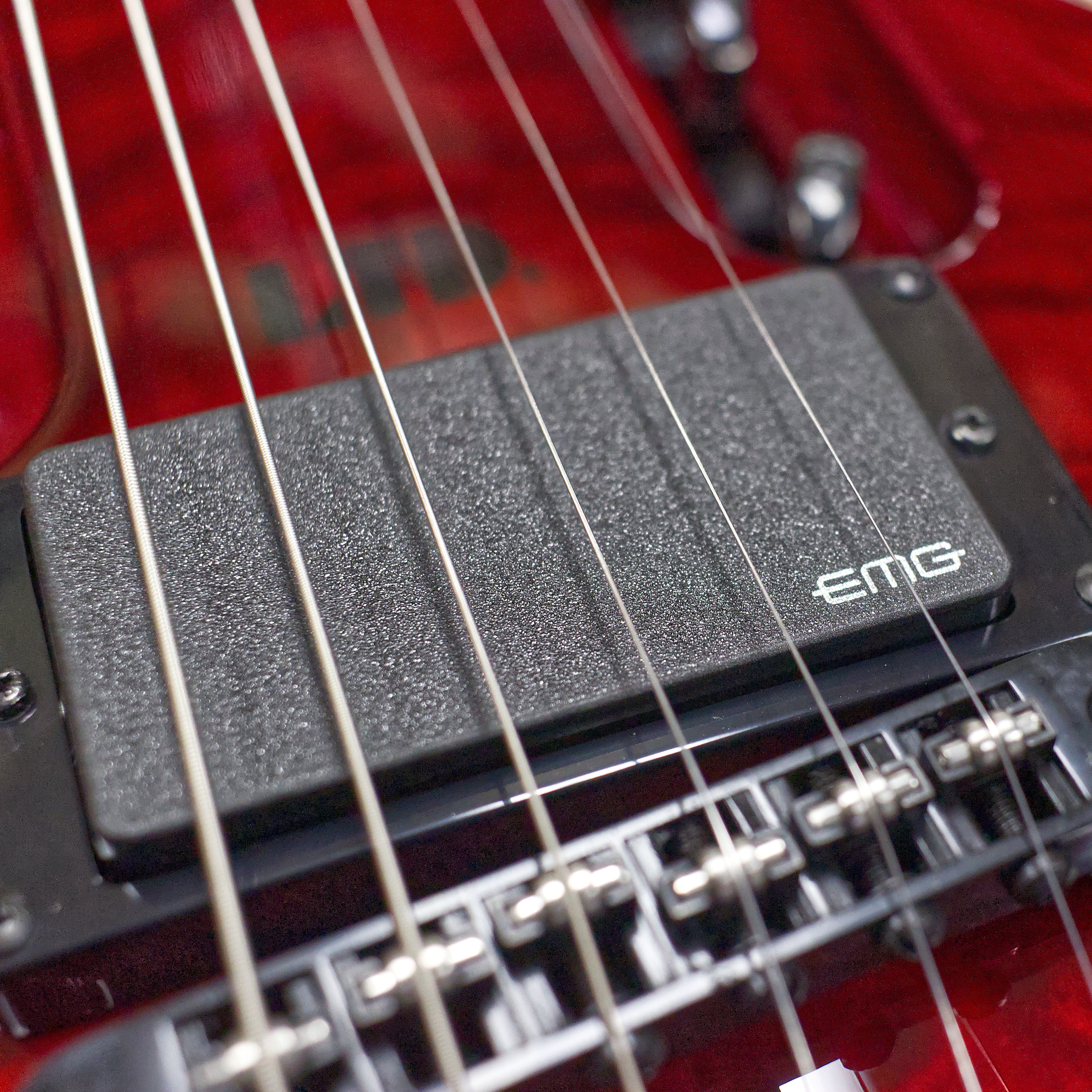 EC-1 Deluxe Mod Shop (See Thru Black Cherry w/ EMG 81)-Traveler Guitar®