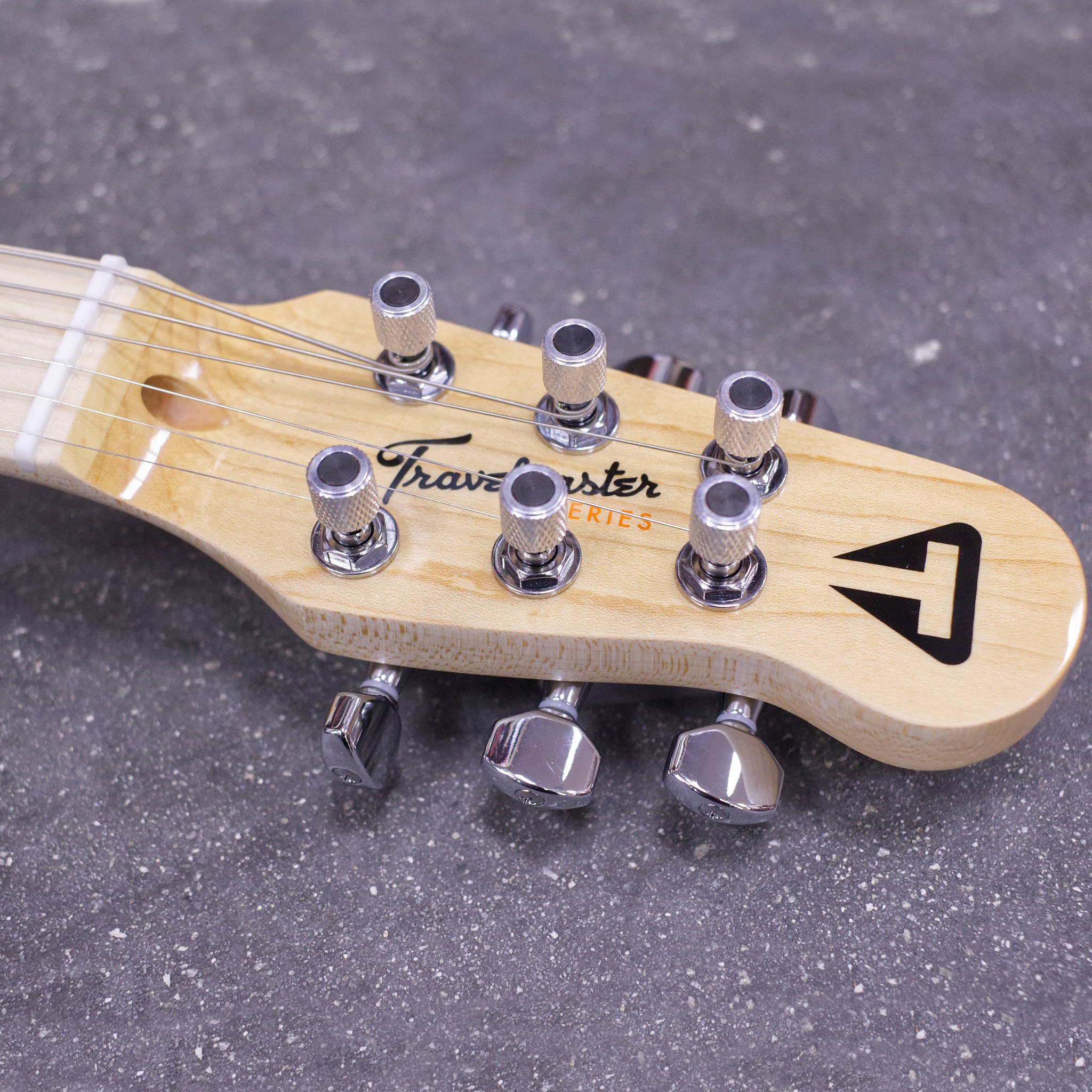 Travelcaster Deluxe Mod Shop (Gloss White/ Maple/ SSS/ Locking Tuners)-Traveler Guitar®