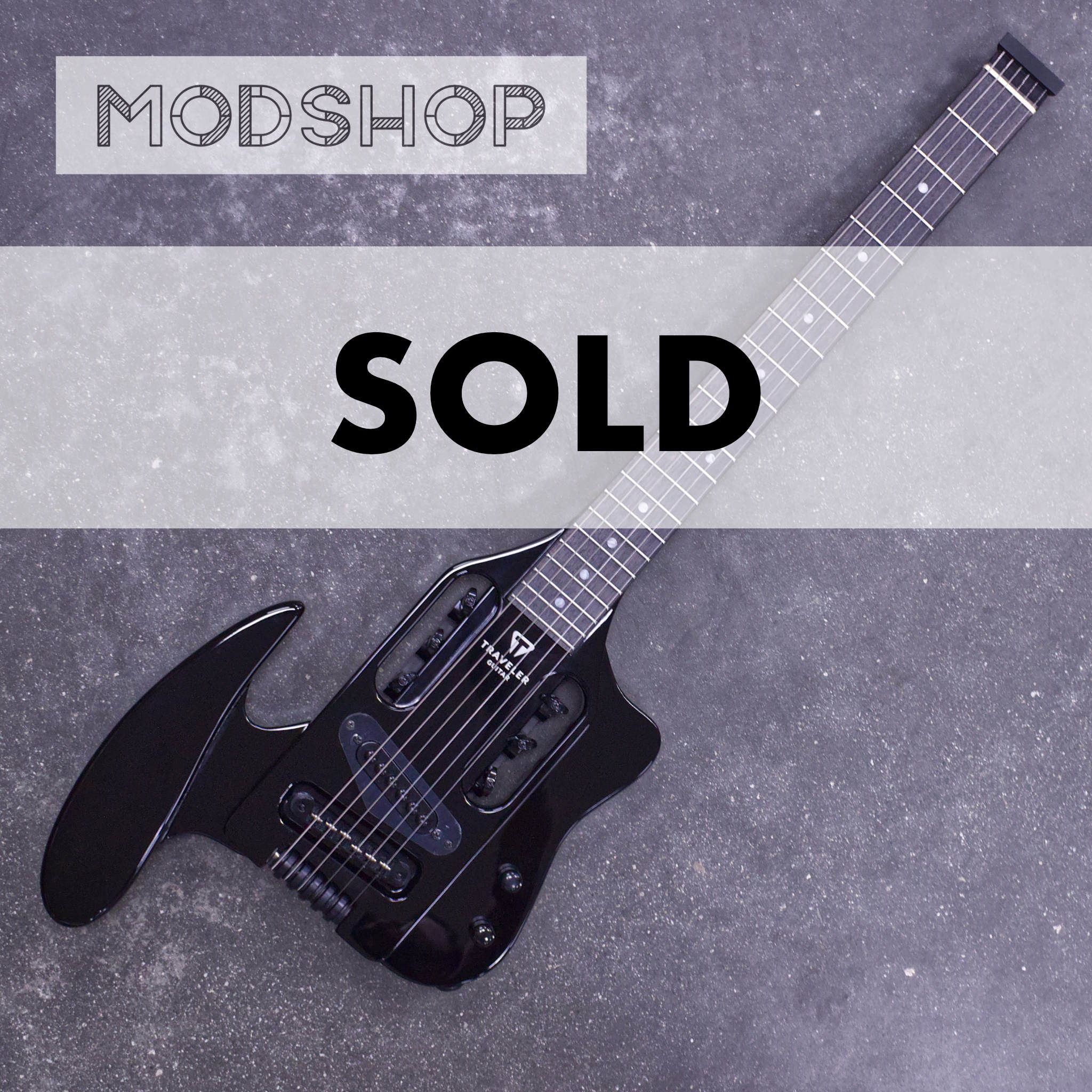 Speedster Standard Mod Shop (Gloss Black/ Black Hardware/ Single-Coil Humbucker)-Traveler Guitar®