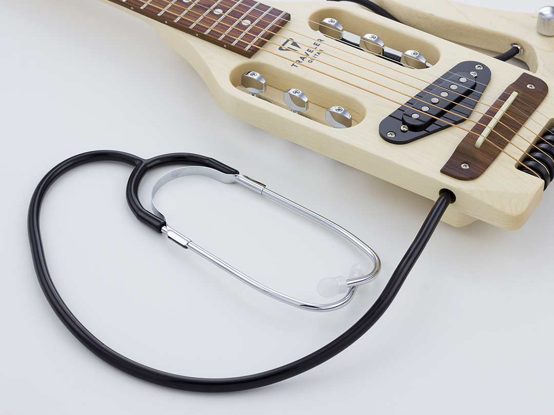 PS-stethophone-plugged-in-Traveler Guitar®