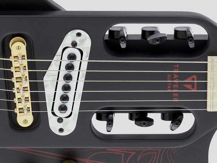 SPS-RB-in-body-callout-Traveler Guitar®