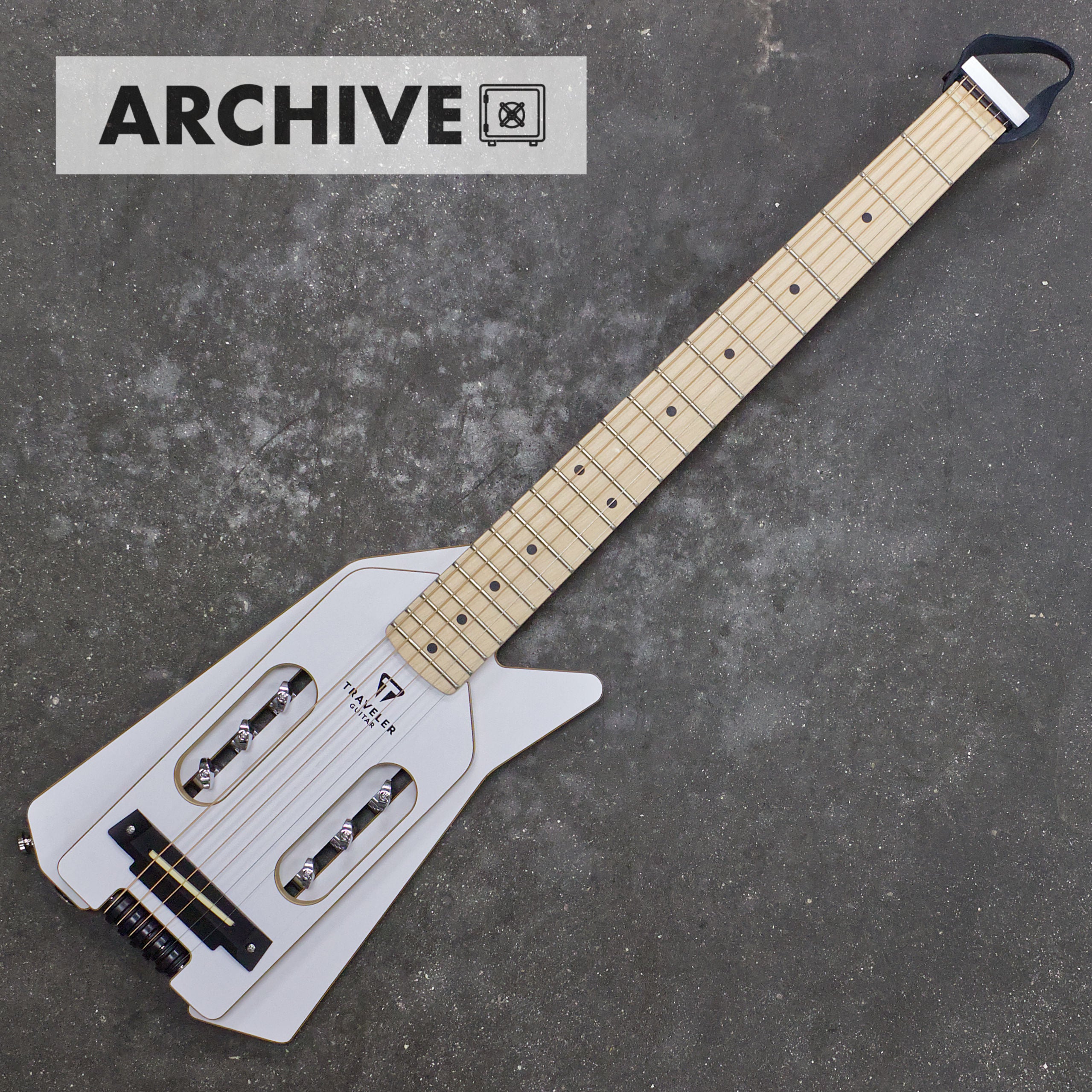 Edge Angel White (prototype)-Traveler Guitar®