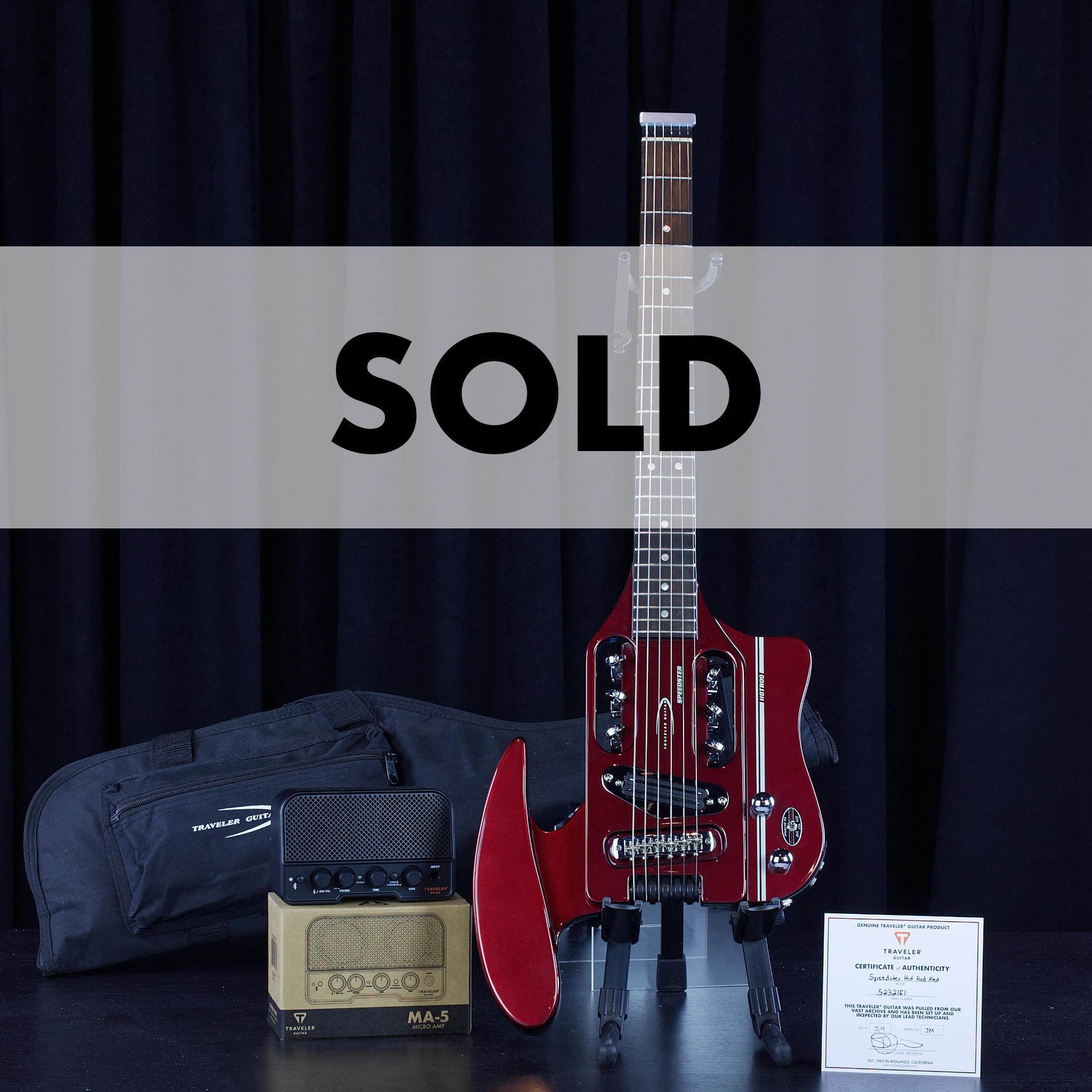 Speedster Hot Rod (Gloss Red)-Traveler Guitar®