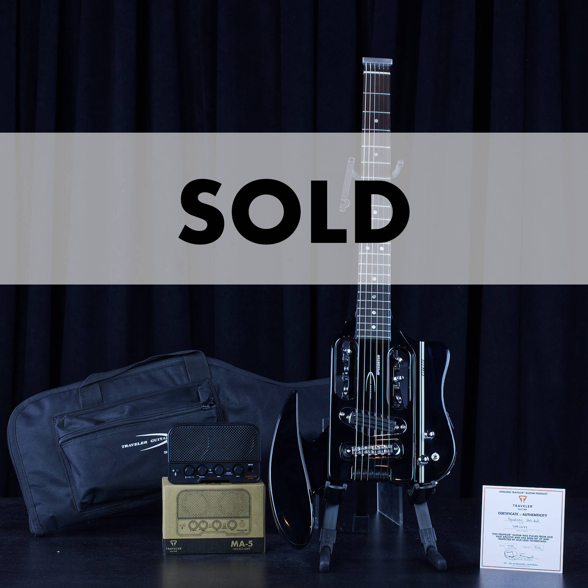 Speedster Hot Rod (Gloss Black)-Traveler Guitar®