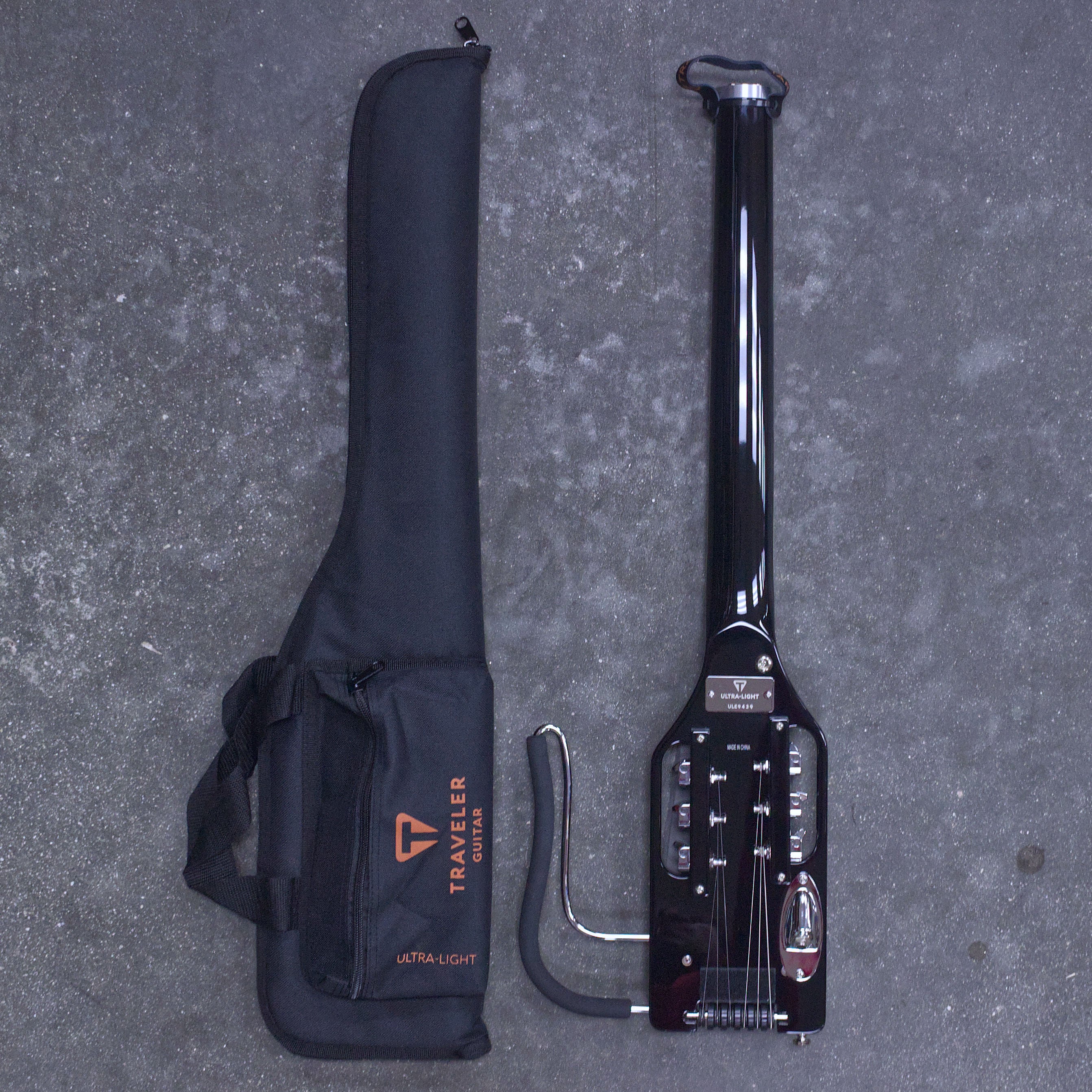 Ultra-light Electric (Gloss Black/Maple)-Traveler Guitar®