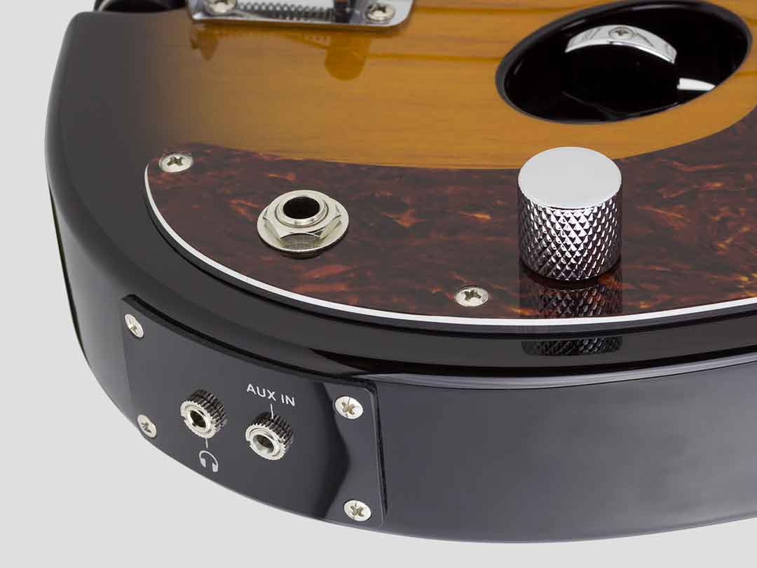 TB4P-SBG-output-Callout-Traveler Guitar®