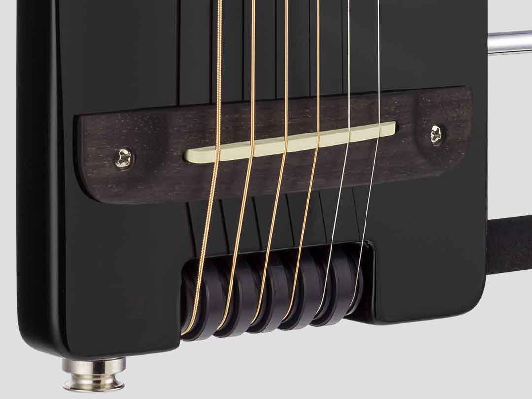 ULAS-BKGMP-pickup-Traveler Guitar®