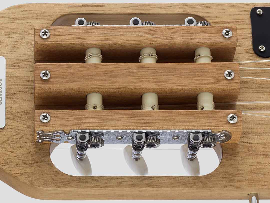 ULN-MHSBW-tuners-Traveler Guitar®