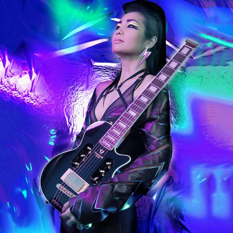 C Z A R I N A - Traveler Guitar®