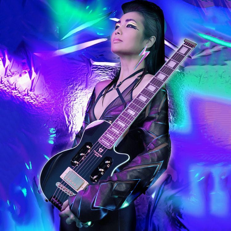 C Z A R I N A - Traveler Guitar®