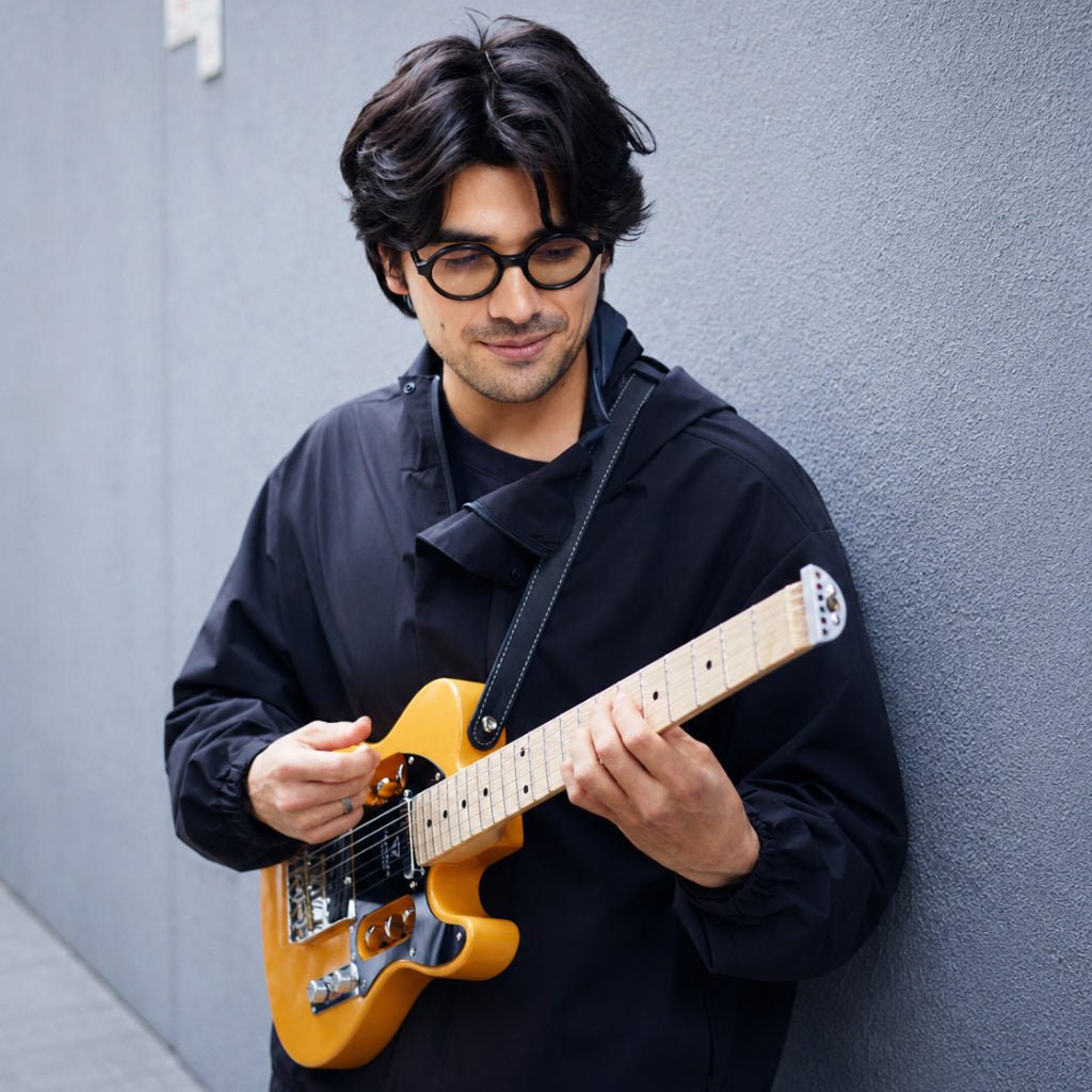 Marc LeGrand - Traveler Guitar®