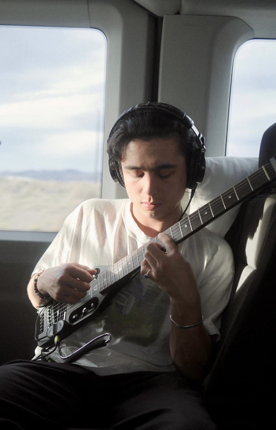 Nicky Young - Traveler Guitar®