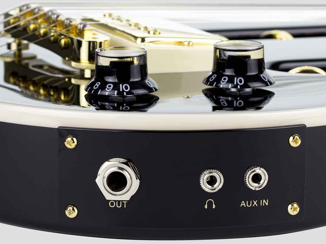 Traveler Guitar EG-1 Custom Travel Electric Guitar w/ Deluxe Gig