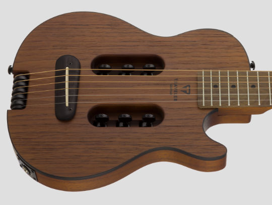 Escape-mhs-body-size-Traveler Guitar®