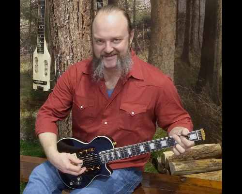 John-Hopkins-ZBB_316400ca-517c-422d-9324-7b9dba30249c-Traveler Guitar®