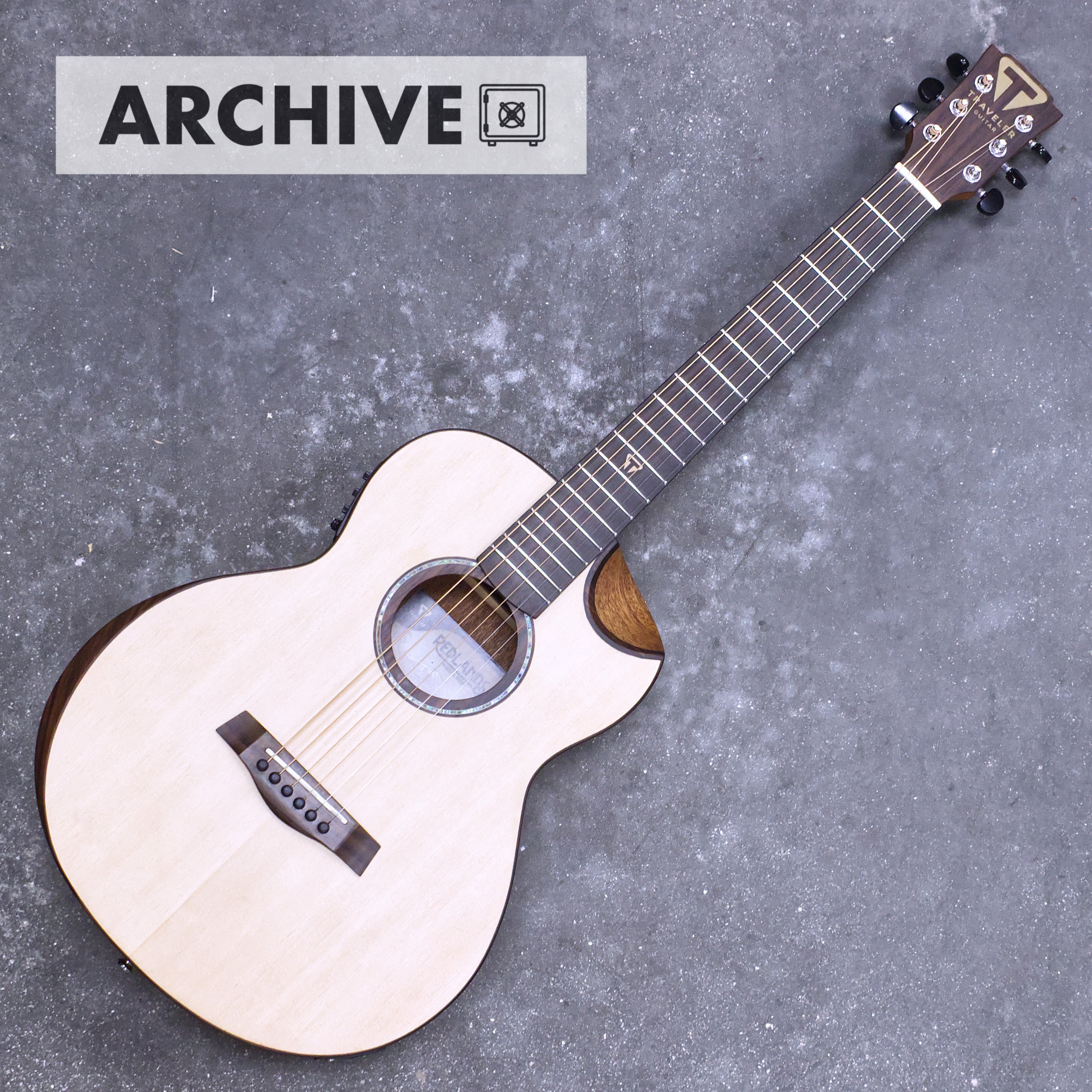 Redlands Concert (Spruce/ Striped Ebony)-Traveler Guitar®