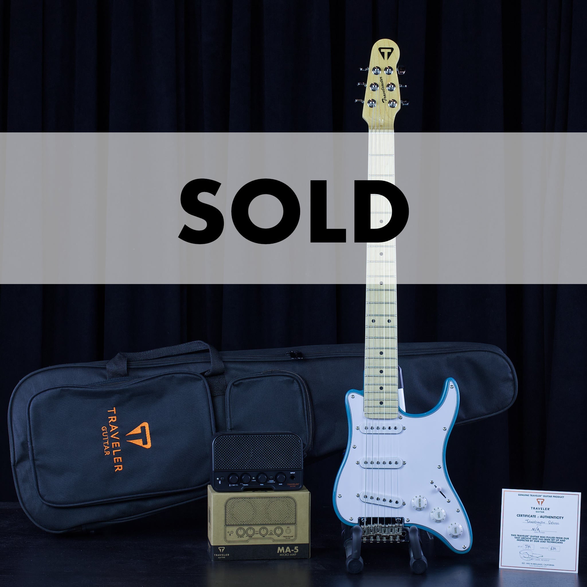 Archive-Travelcaster Deluxe (Lake Placid Blue) Electric Guitar