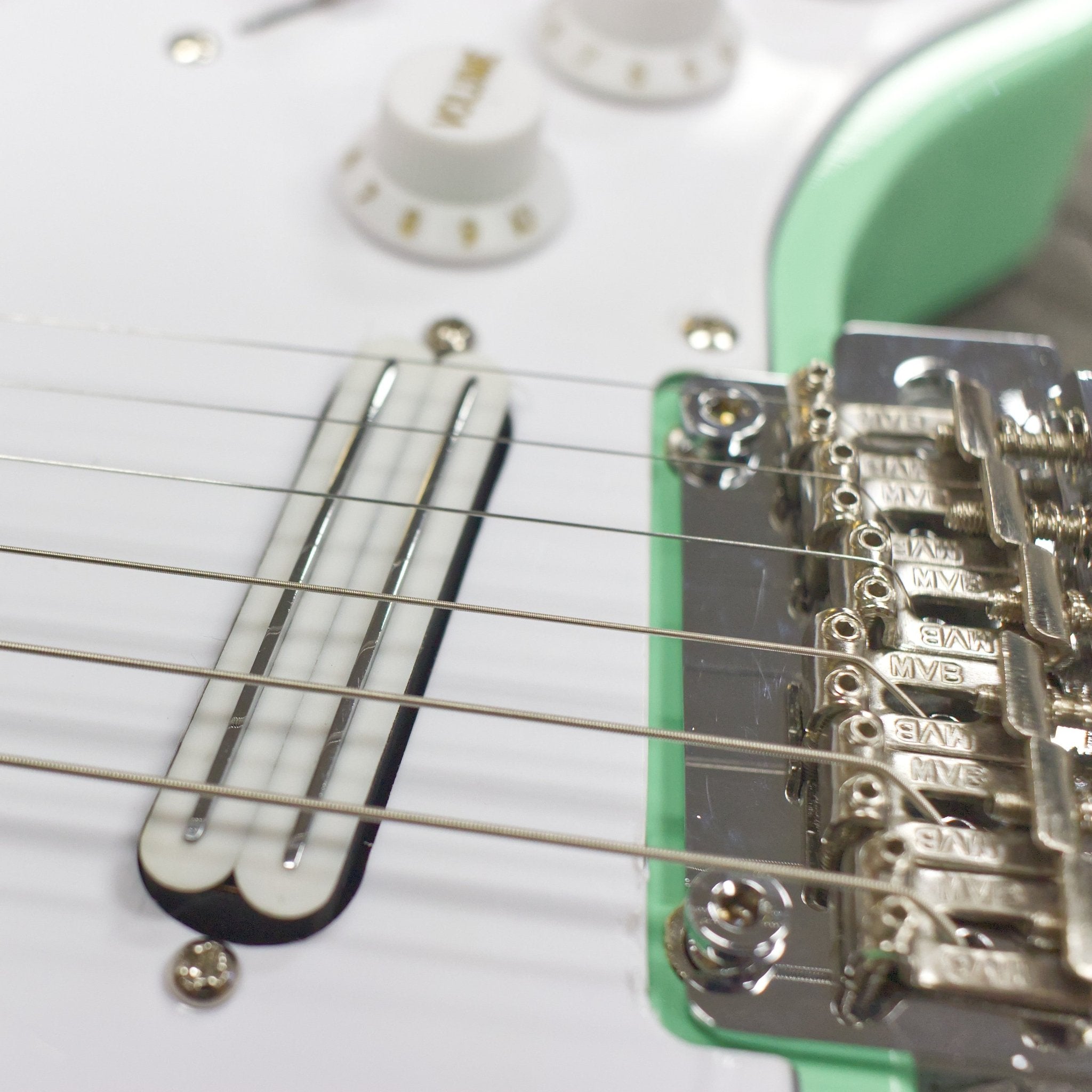 MOD SHOP-Travelcaster Deluxe (Surf Green/ Flame Maple Neck/ Dual-Rail Humbucker) Electric Guitar
